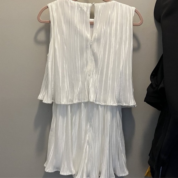 Lulus Chic Lavishness White Satin Plisse Sleeveless Romper Bachelorette . Bridal - Picture 7 of 7